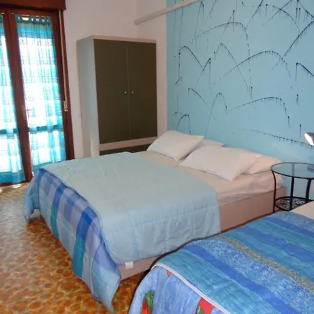 Cozy Flat Close To The Sea-porto Santa Margherita Lägenhet
